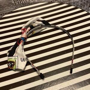 EUC Very Cute Henri Bendel Headband with Bow